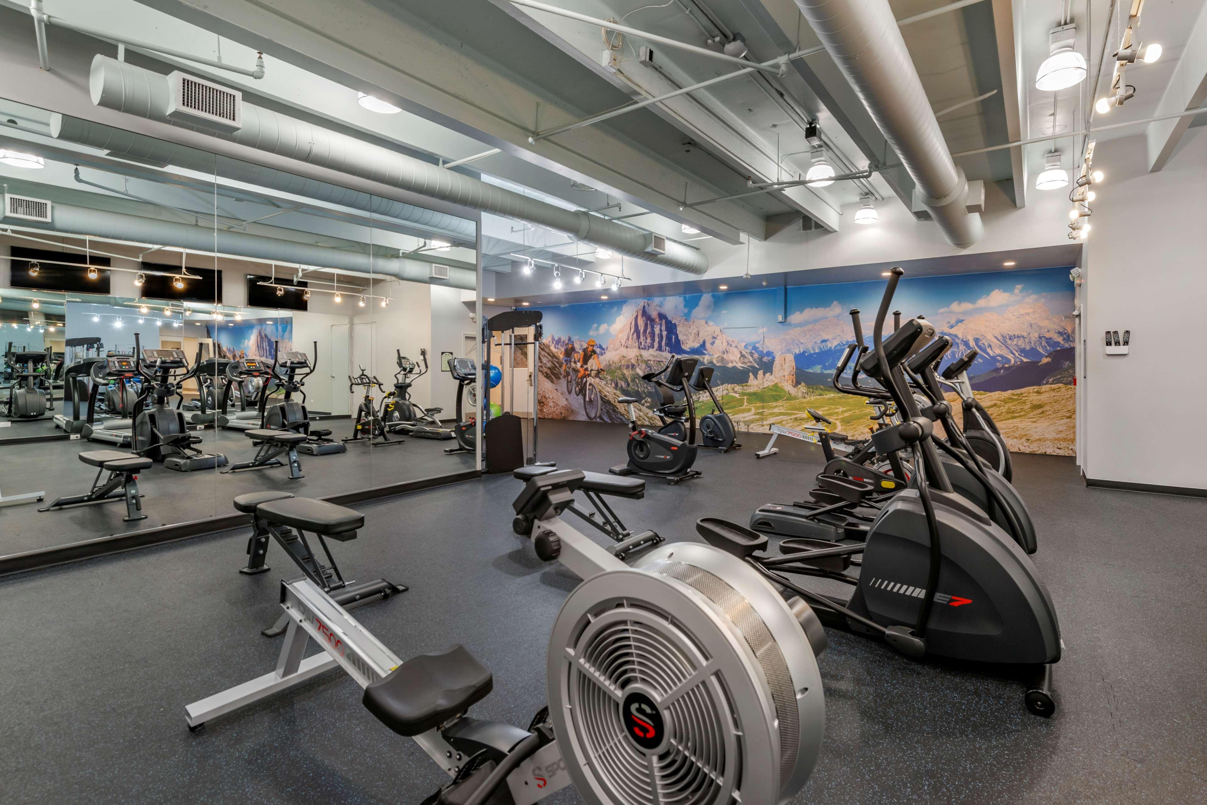 Best Western Premier Denver East Екстер'єр фото