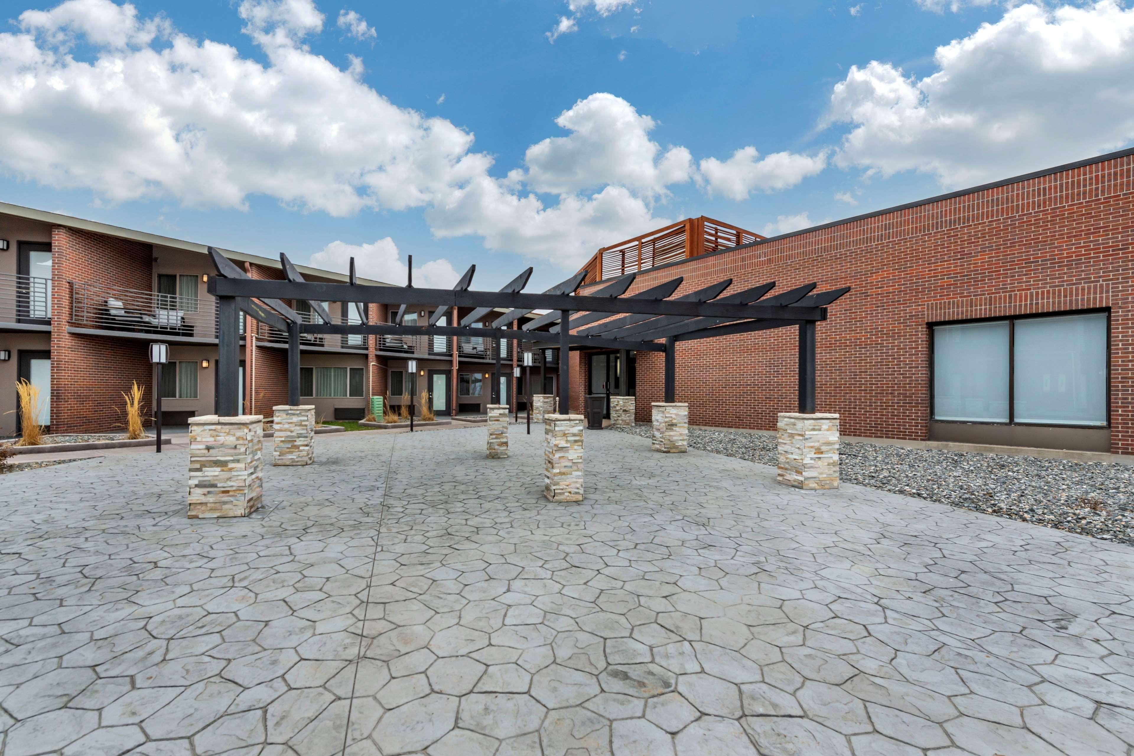 Best Western Premier Denver East Екстер'єр фото