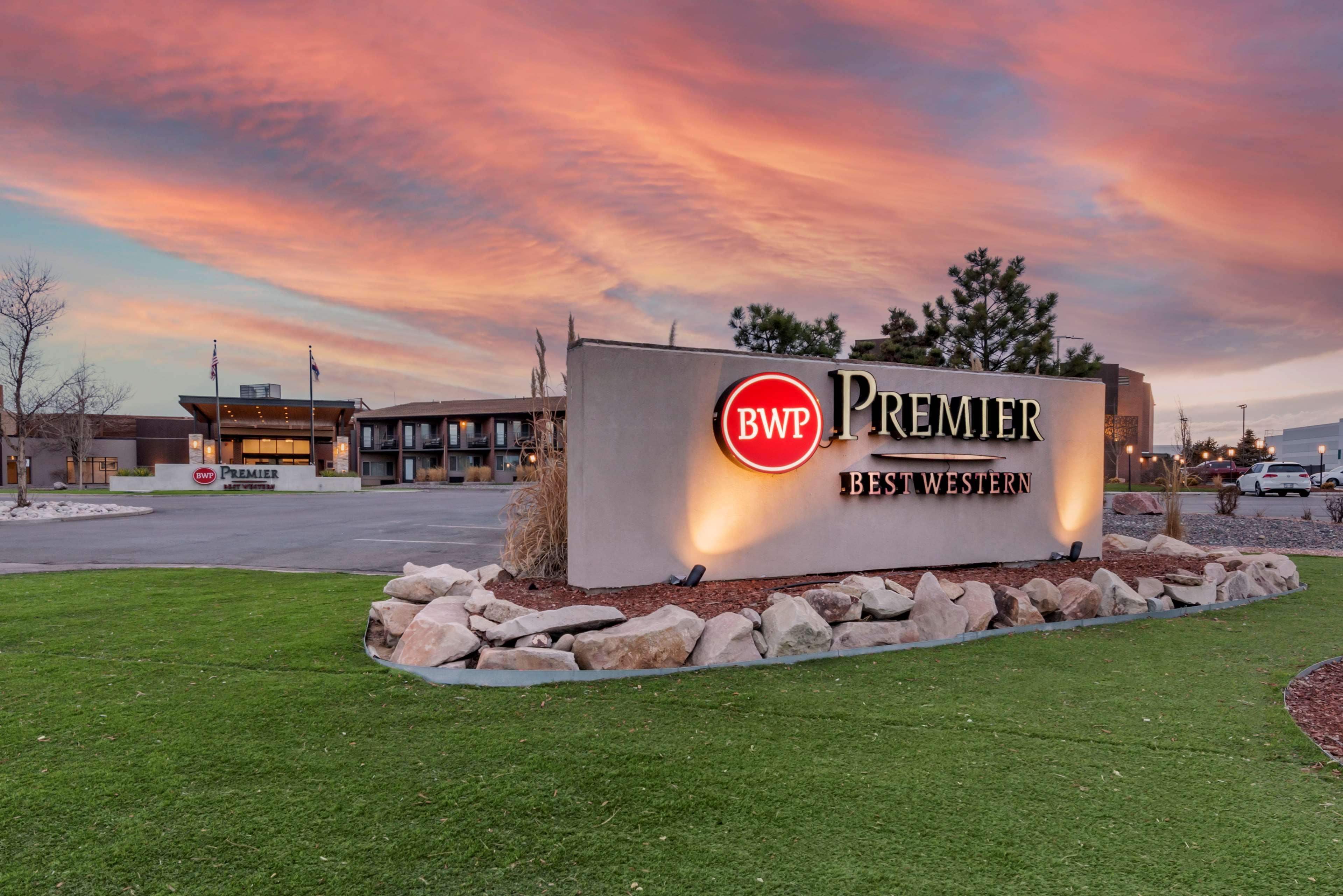 Best Western Premier Denver East Екстер'єр фото
