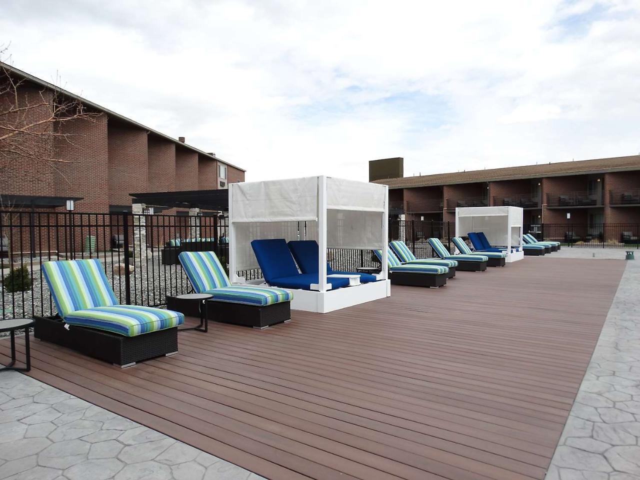 Best Western Premier Denver East Екстер'єр фото