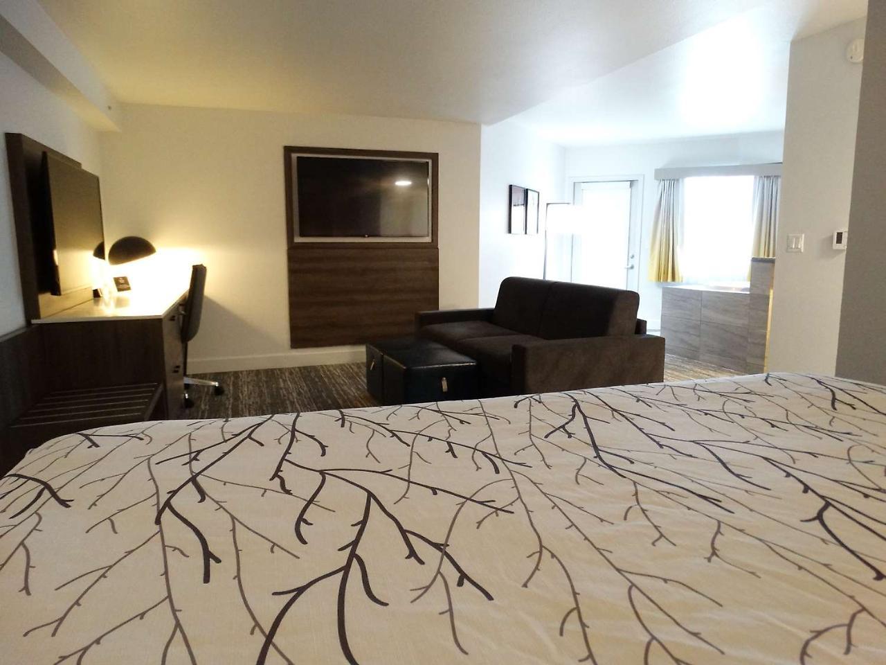 Best Western Premier Denver East Екстер'єр фото